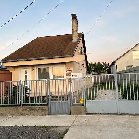 Marcell Apartman Hajduszoboszlo Exterior photo
