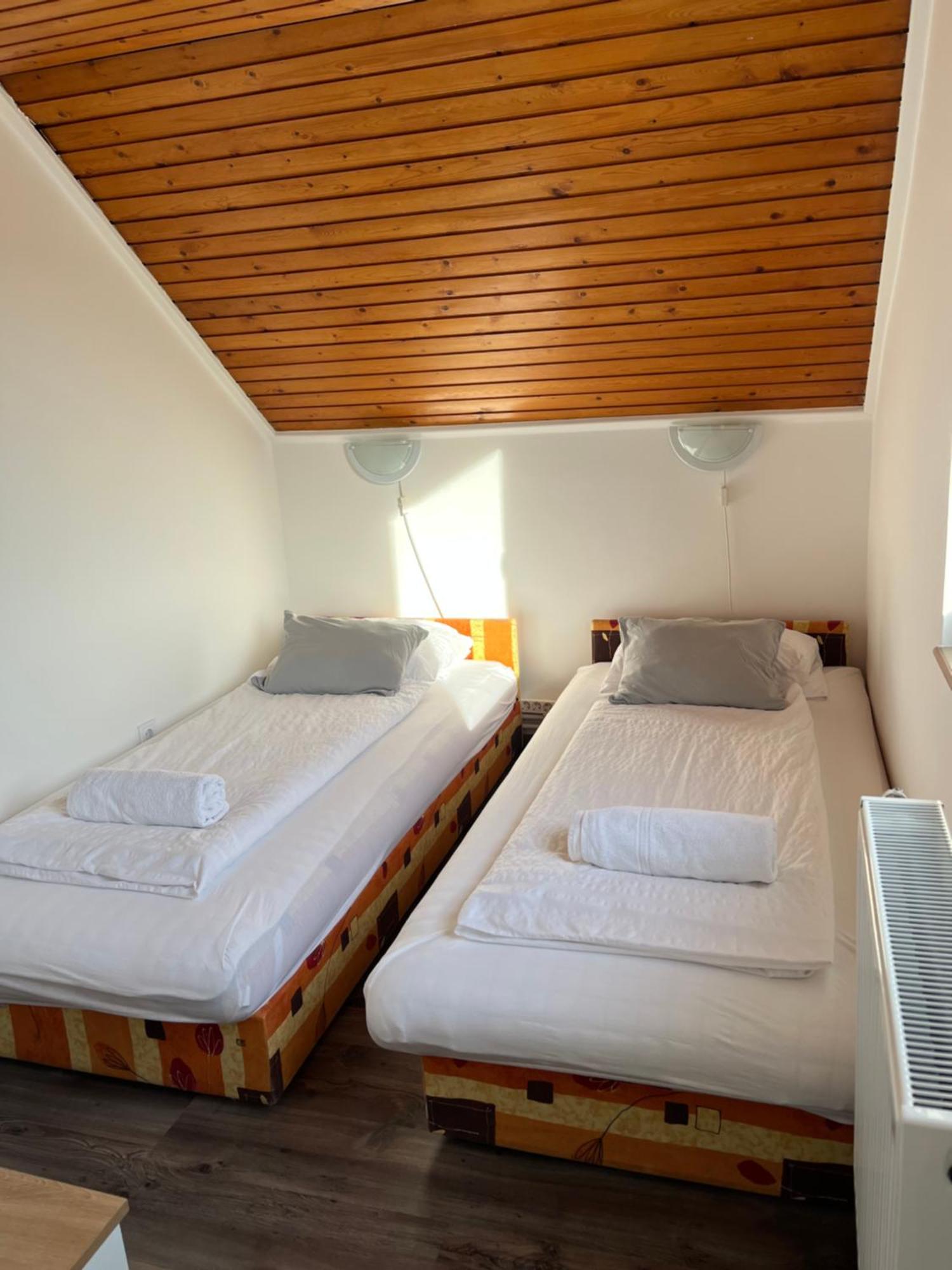 Marcell Apartman Hajduszoboszlo Exterior photo